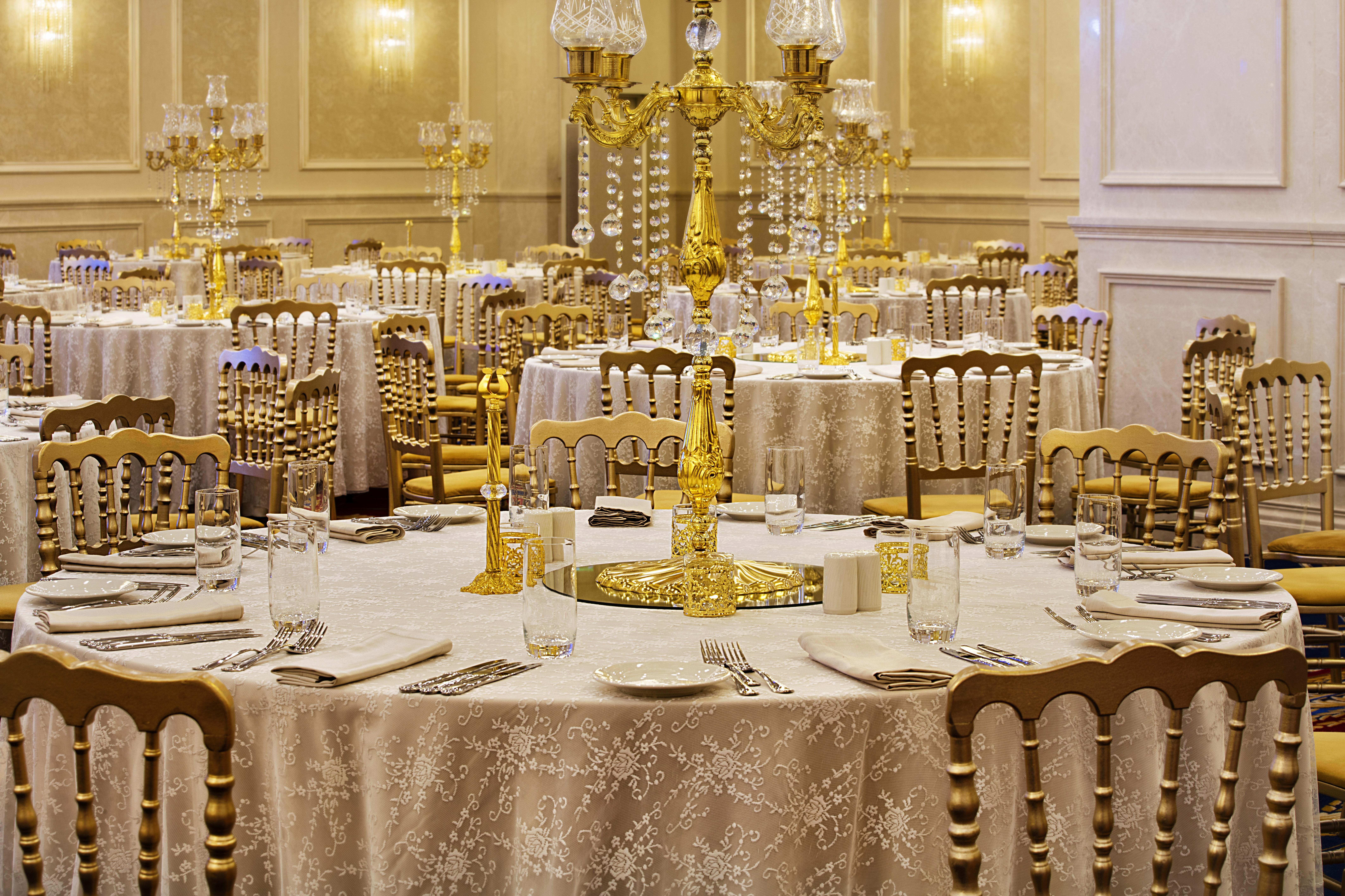 Ottoman'S Life Hotel Deluxe Istanbul Eksteriør bilde A table set for a formal dinner