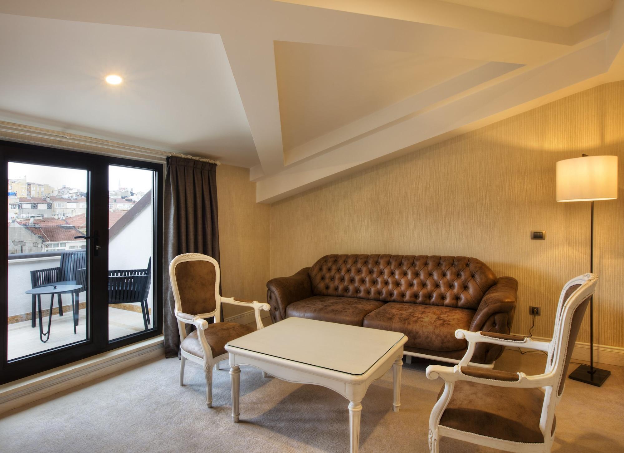 Ottoman'S Life Hotel Deluxe Istanbul Eksteriør bilde A suite at the hotel